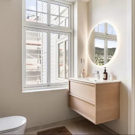 Lev Livet I - Stor Moderne Apartment *