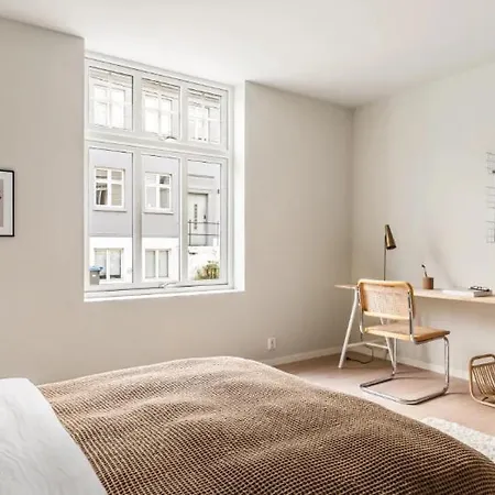 Lev Livet I - Stor Moderne Apartment