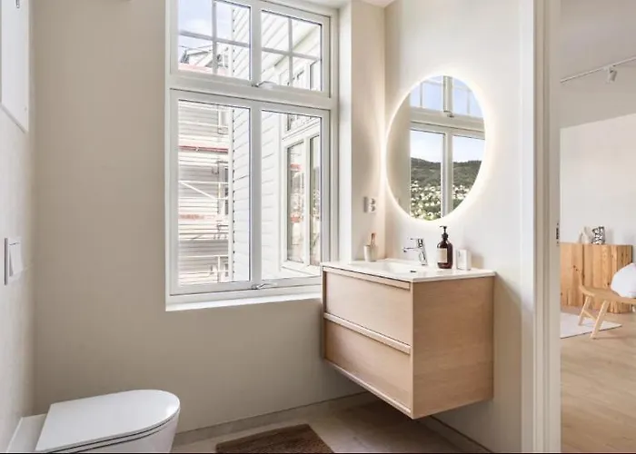 Lev Livet I - Stor Moderne Apartment *